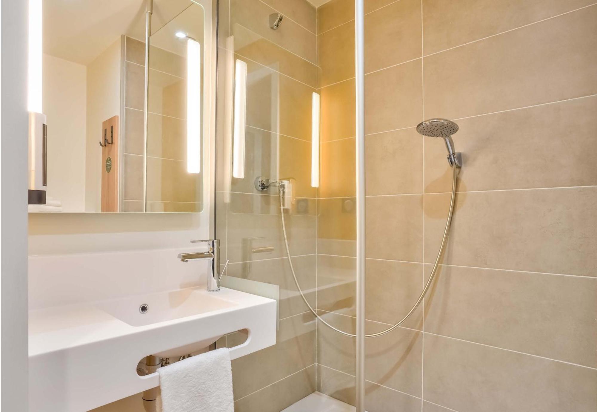 B&B Hotel Paris Porte D'Orleans Монруж Екстер'єр фото