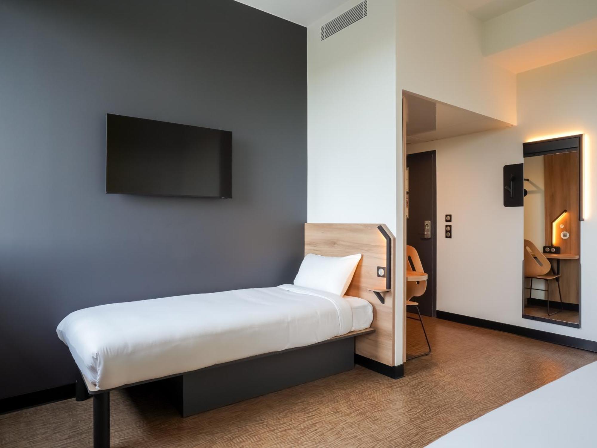B&B Hotel Paris Porte D'Orleans Монруж Екстер'єр фото